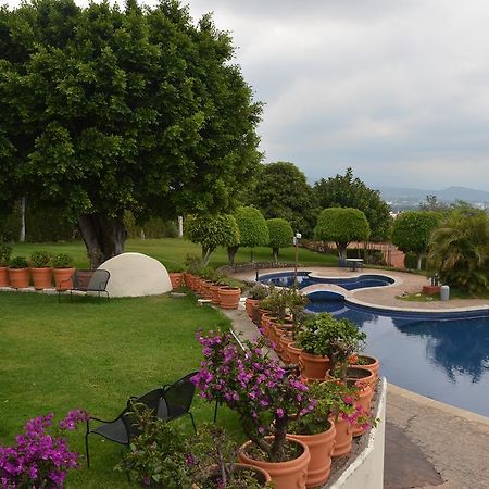 Villa Internacional Hotel&Club Cuernavaca Exterior foto