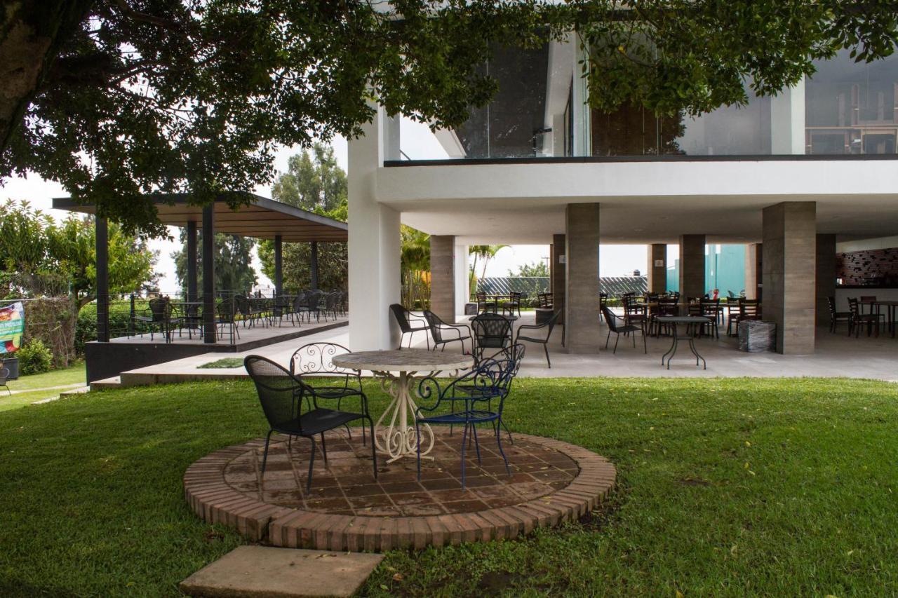 Villa Internacional Hotel&Club Cuernavaca Exterior foto